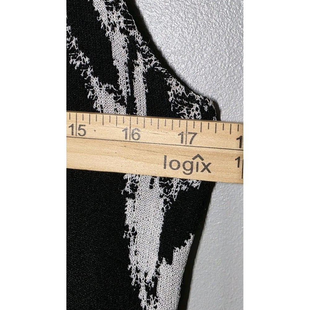 White House Black Market Knit Mock  Beaded Neck Brushed Halter Top Size Large - Picture 6 of 8